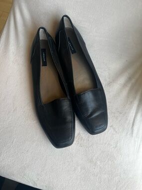 Array Black Leather Square-Toe Loafers